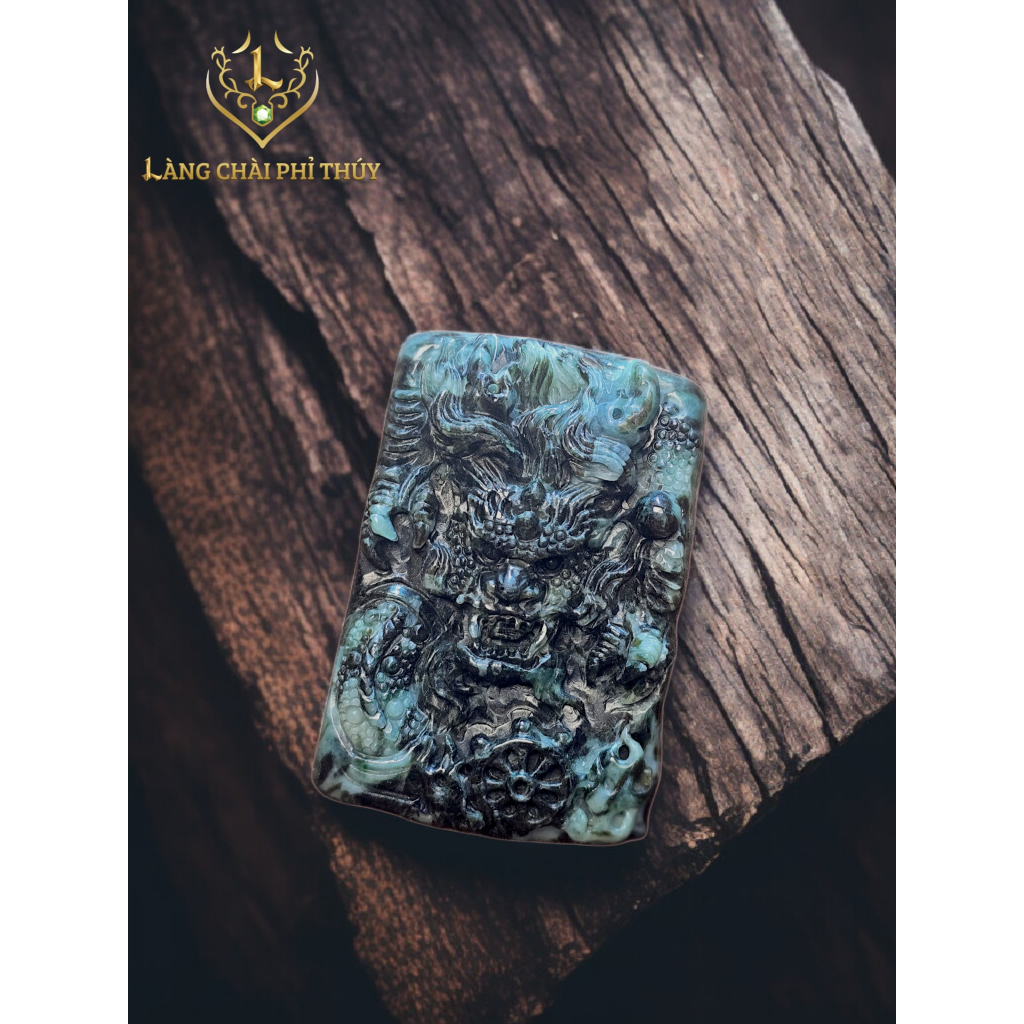 Long bài (龙牌) Phỉ Thúy Gà Đen điêu khắc thủ công - Dây chuyền đá phong thủy