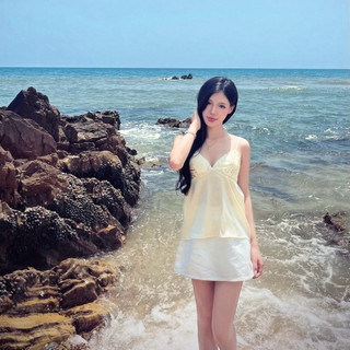 (SẴN MÚT) Áo lụa 2 dây phối kim sa lưng chun co giãn- Pearla.studio