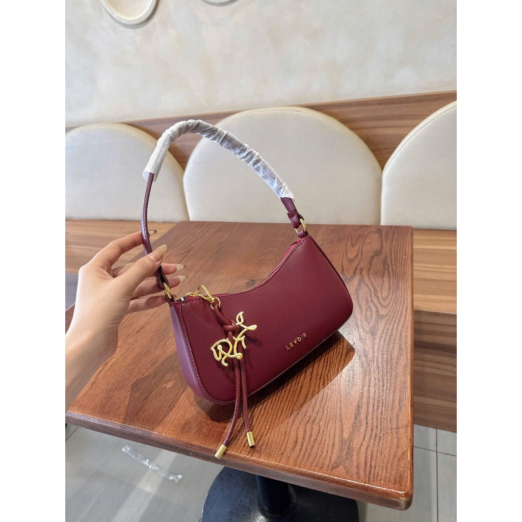 Túi xách kẹp nách TẶNG KÈM CHARM NGỰA dáng bầu size 21cm siêu xinh