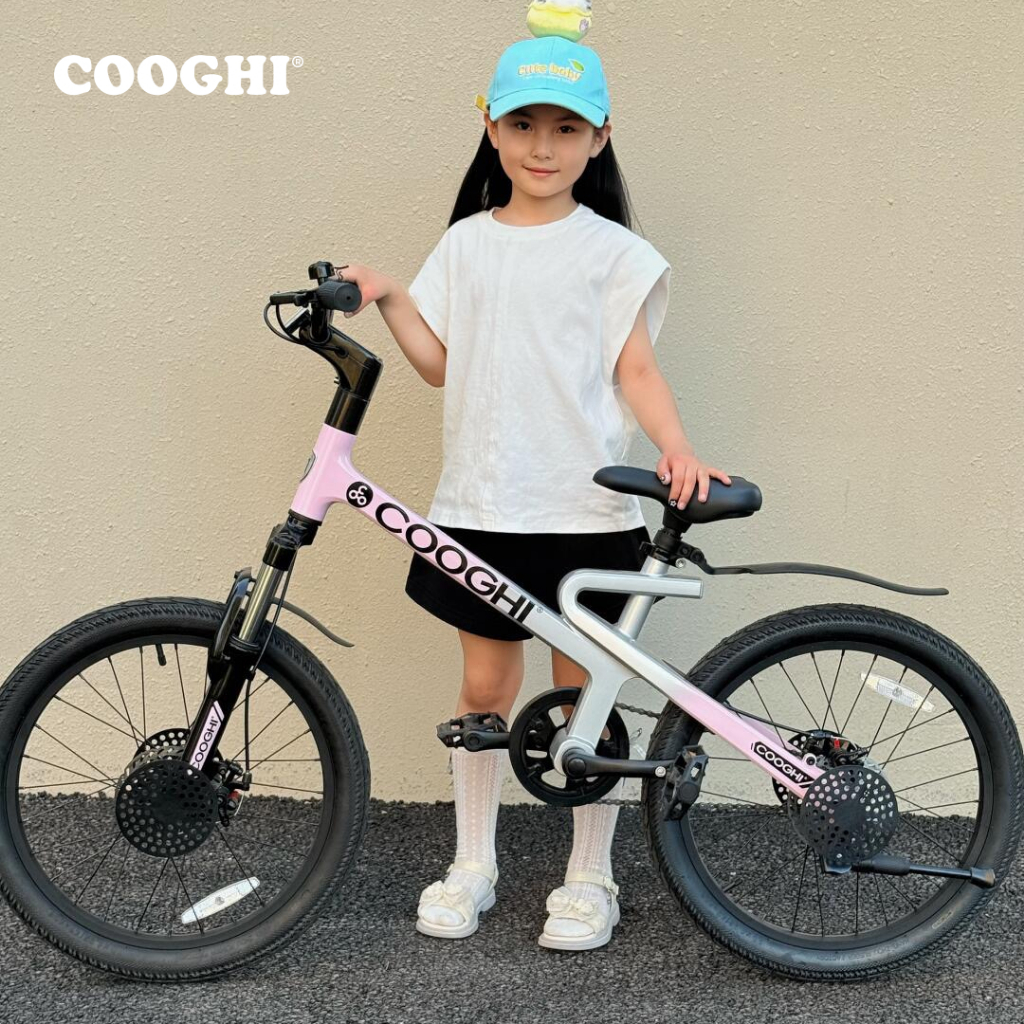 Xe đạp cho bé siêu nhẹ Cooghi F1 phong cách thể thao, khung magie hàng không cao cấp, có bánh phụ