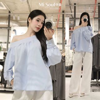 Áo trễ vai dài tay, áo lệch vai cổ áo may đáp vai dúm măng sét 2 cúc Hàn Quốc tiểu thư Misoul 541