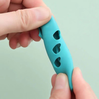 Bộ 2 Tay Lót Nồi Proki Chất Liệu Silicon Cách Nhiệt Chống Trượt Tiện Lợi, Vỏ Bọc Nồi Chống Nóng Kẹp Tai Hấp Nồi