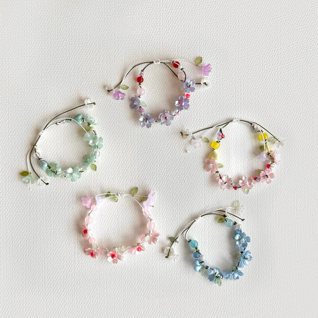 [FREESIZE TAY NỮ] Vòng Tay Nữ Dây Rút Charm Đá Ngọc Trai Pastel Gốm Quà Tặng Bạn Gái Phong Cách Siêu Dễ Thương Dây Sáp