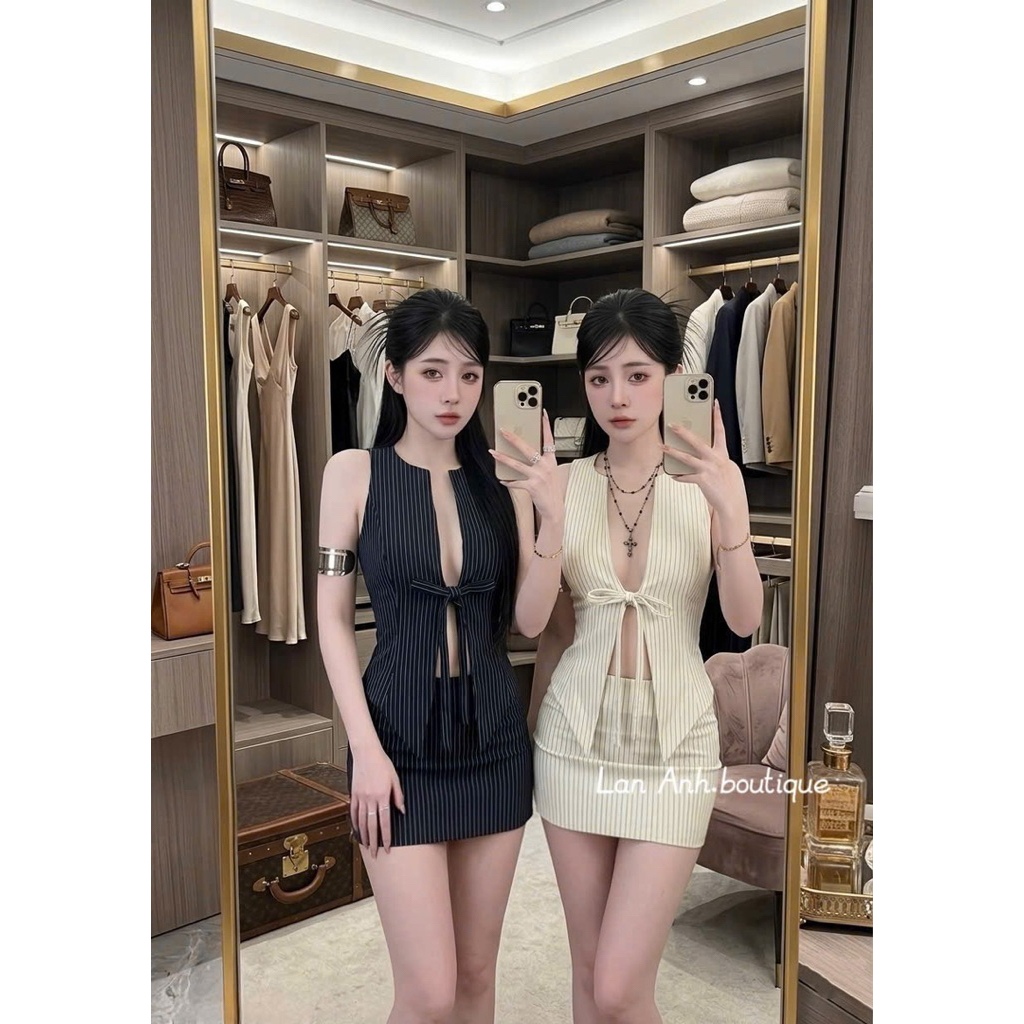 Sét kẻ sát nách mix chân váy cưng xỉu đi chơi