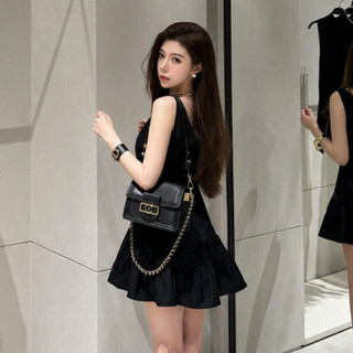Váy đen cổ V dáng ngắn MIA nữ sexy thanh lịch tôn dáng đi tiệc hẹn hò cực xinh V375