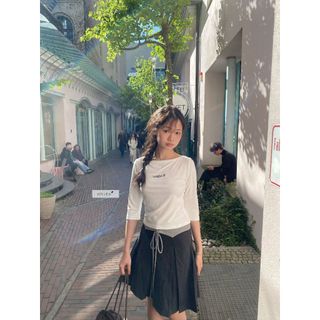 𝐑𝐞𝐧𝐞𝐞 𝐓𝐨𝐩 - Áo thun trơn, áo thun nữ tay dài màu trắng thêu chữ wishlist nhien.official NAT00029