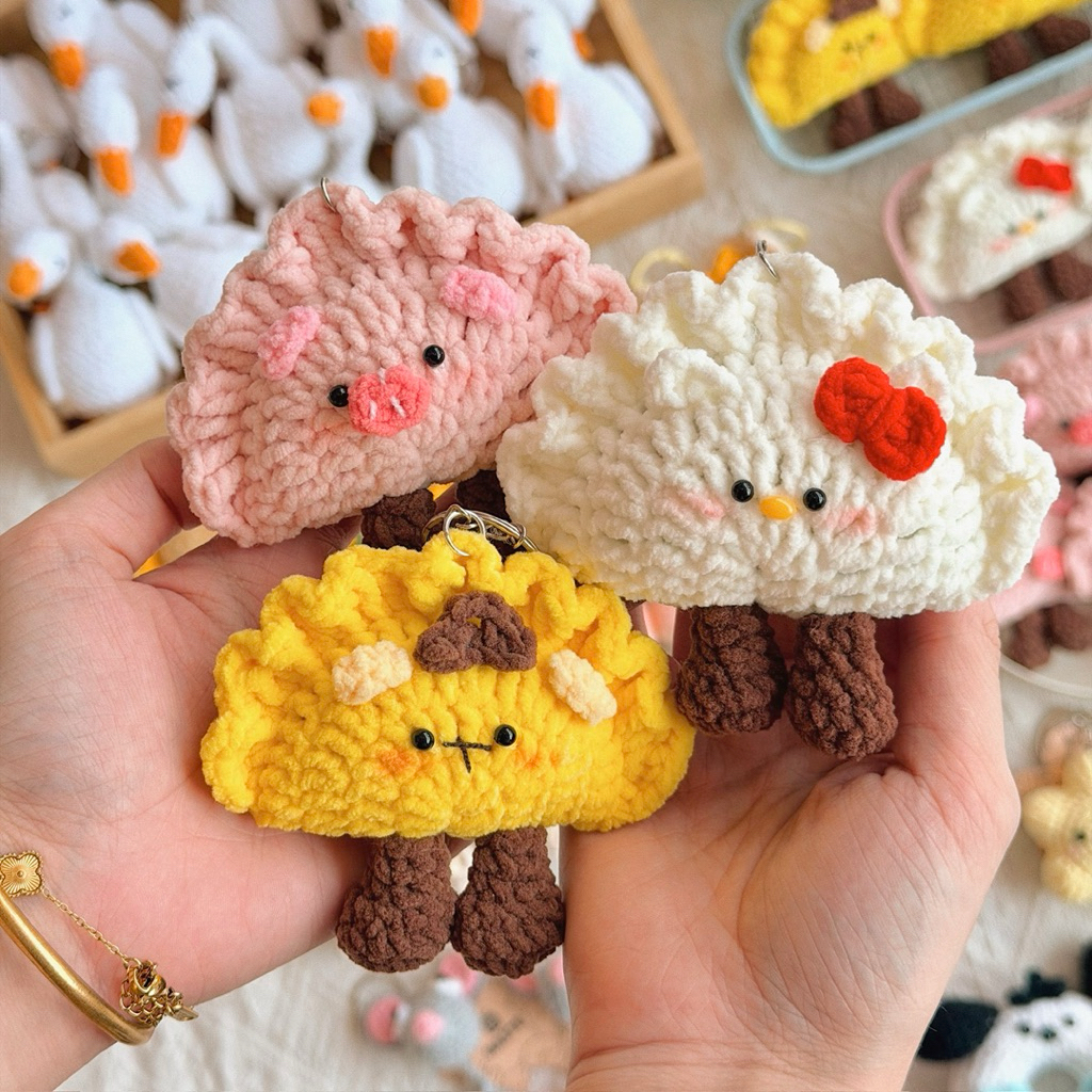 Móc Khoá Len Tổng Hợp Ếch Bó Hoa Mini Tulip Dimsum Há Cảo Mandu Snoopy Ngôi Sao Twinkle Dễ Thương Handmade