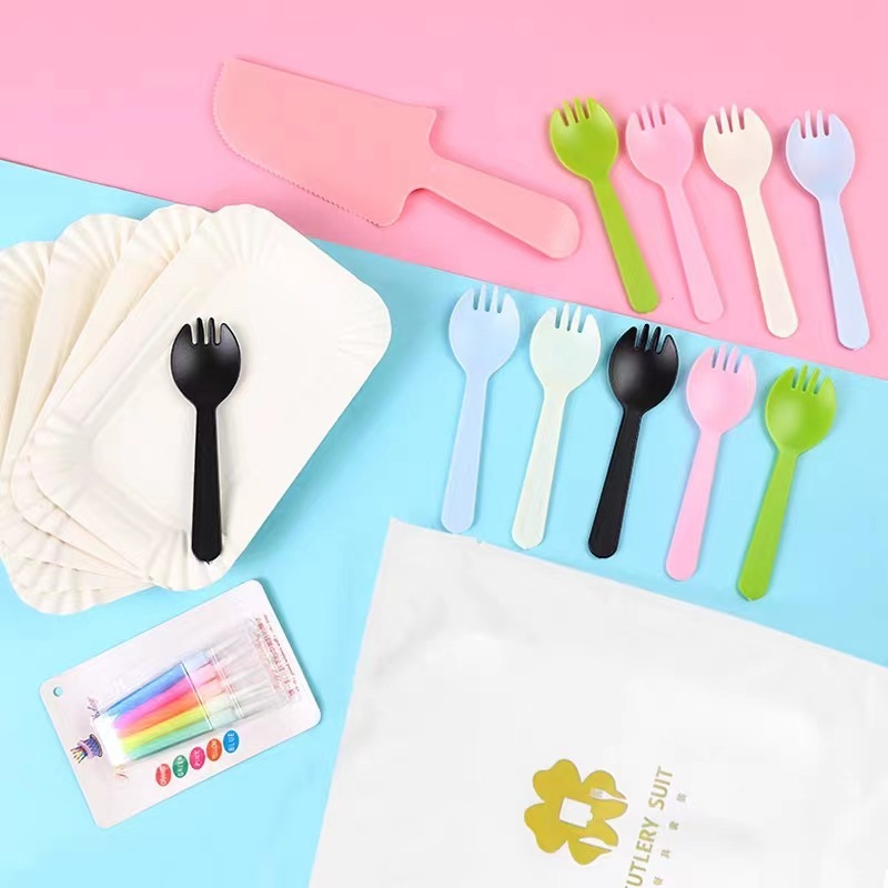 Set 10 Bộ Dao Dĩa, Đĩa Giấy Ăn Bánh Kem, Bánh Sinh Nhật (1 Bộ Dành Cho 10 Phần Ăn, Sử Dụng 1 Lần) DUHA 097