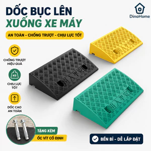 Dốc bục lên xuống xe máy, xe hơi hình tam giác chất liệu nhựa PVC bền bỉ kèm ốc vít cố định