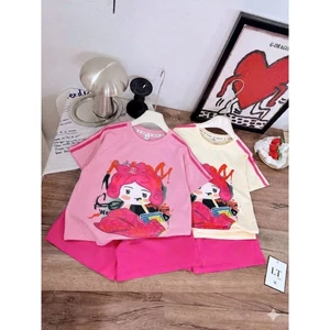 Bộ quần áo size đại cho bé gái,in hình cô gái,tay in 3 sọc,chất vải cotton thấm hút mồ hôi thoải mái cho bé.M77