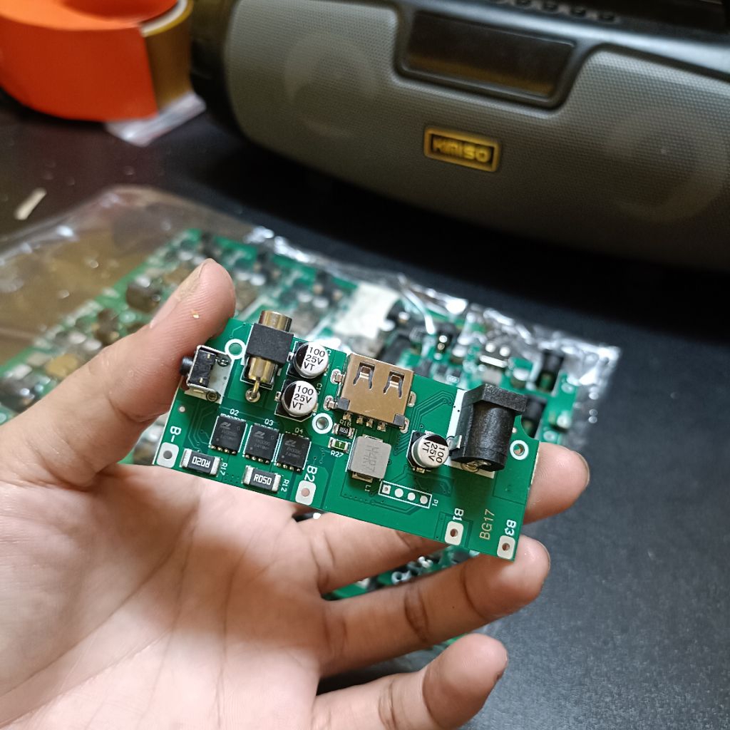 com bo vỏ mạch áo điều hòa SAM 21700 6 cell và 4 cell cho vỏ 18650