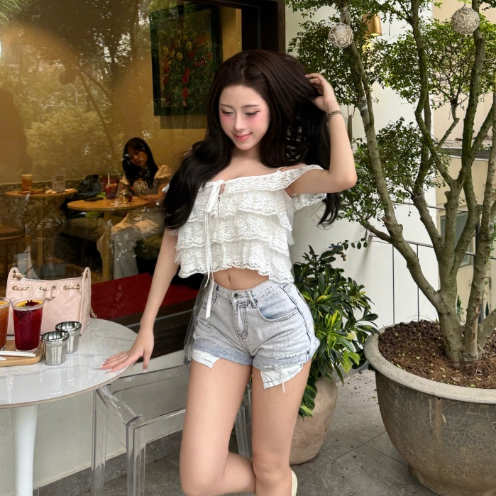 HTIQUE - DEAL mở bán Áo Ren Trễ Vai 2 Dây Nữ Dáng Bèo Tầng phối ren, Áo kiểu nữ Croptop Nàng Thơ Mỏng Nhẹ AQ05