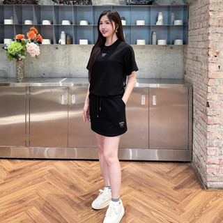 Set chân váy Nữ GUNO tay raglan logo thêu Nơ Cao cấp thời trang vải Modal Cool mềm mát 26VG43