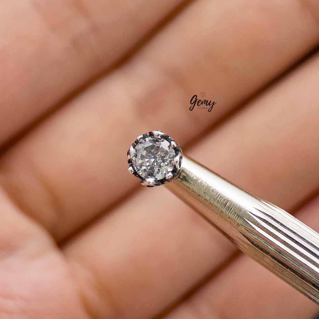 Khuyên tai nam thanh thẳng bạc S999 Stephen đính nụ đá 3 màu cực chất (1 chiếc) | GEMY SILVER KN149