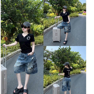 Áo Cổ Tim Thiết Kế Khâu Tay  Hình Chạy Chạy Dọc Cổ Tim Tinh Tế Tạo Nét Streetwear