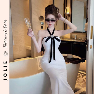 Váy Maxi JOLIE Cổ Yếm Phối Nơ Nhung Đính Đá Sang Trọng