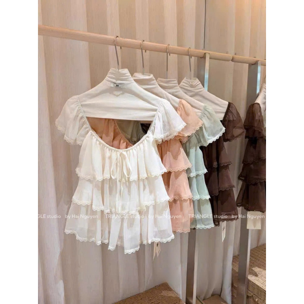 TRIANGLE - Hot Summer Top (Cân nhắc kỹ, return is not welcomed) Áo tơ phối viền ren tay cánh tiên style Hàn nữ tính