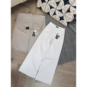 YURI JEANS - Quần Jeans Nữ Suông Ống Loe Rộng Màu Be,Trắng Basic