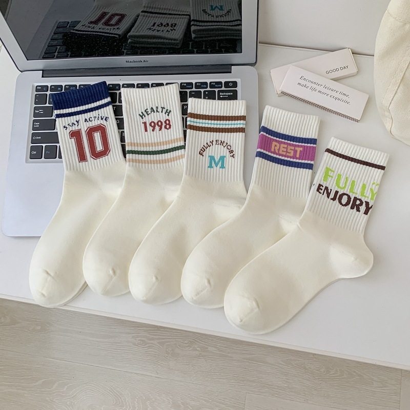 Vớ Tất chữ B, 22 cotton cổ cao nam nữ phong cách trẻ trung, năng động.