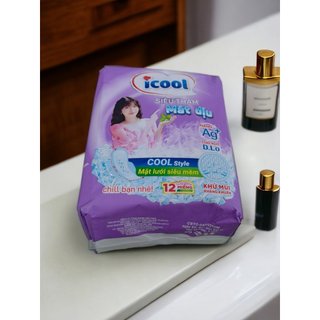 Băng vệ sinh ICOOL Tím Siêu Thấm 12 miếng 3 trong 1 BVS Mặt Lưới Mát Dịu Có Cánh Khử Mùi Kháng Khuẩn