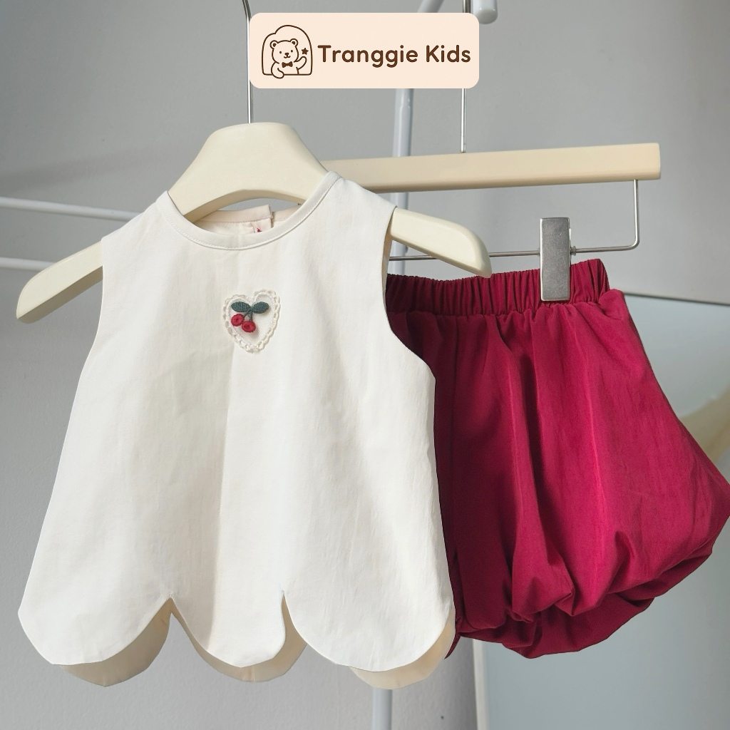 Set bộ quần áo bé gái áo sát nách cùng quần giá bí màu đỏ xinh xắn Tranggie JC17