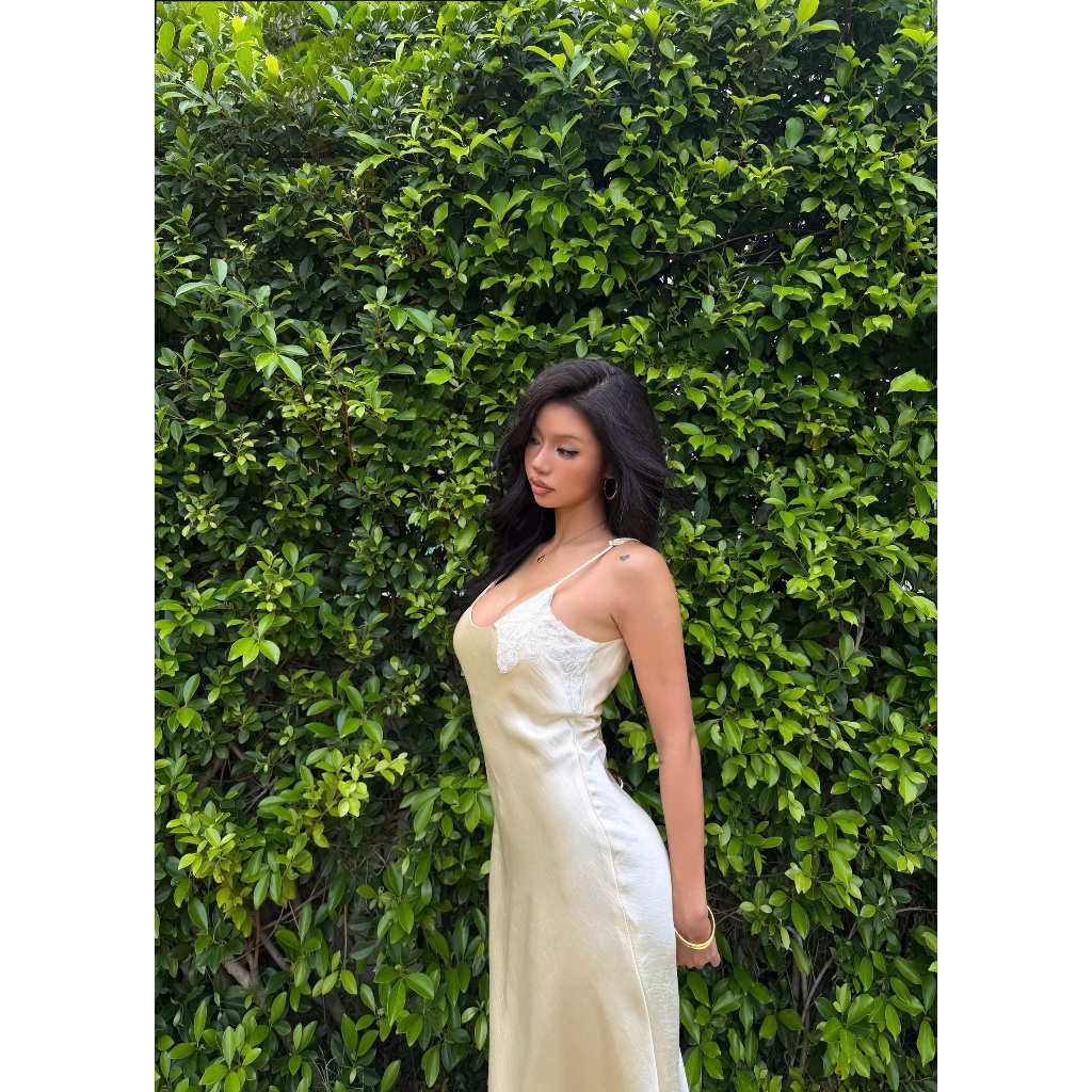 TARTAN - Đầm Lụa Phối Ren - Glam