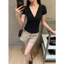 WGWE | Áo thun cổ V chấm bi dáng ôm, style sweet-chic –W9560#
