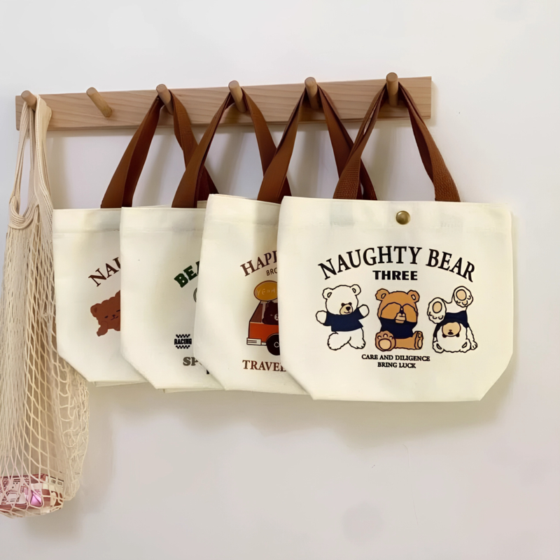 Túi xách vải thời trang mini – Hình gấu dễ thương, đựng được điện thoại, ví, mỹ phẩm, cực kỳ nhẹ và dễ phối đồ