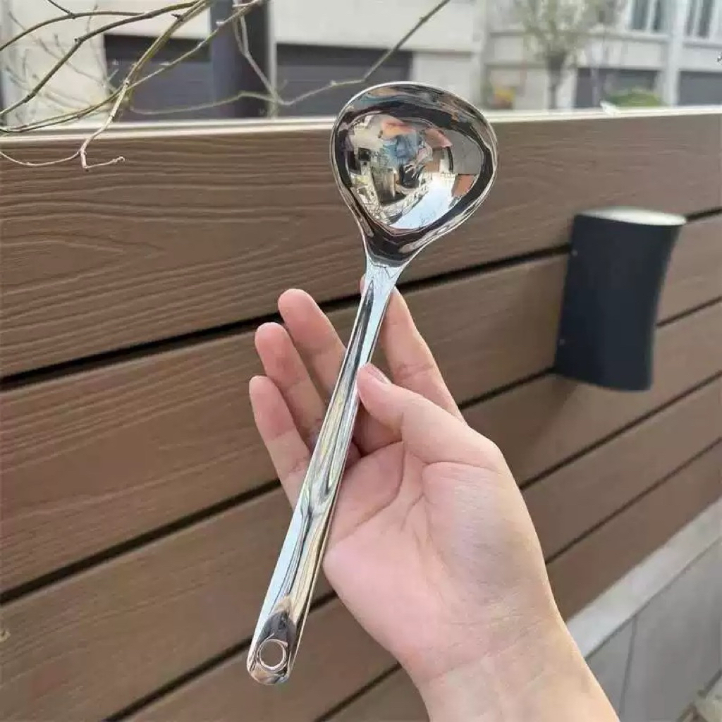 Muôi múc canh inox 304 cao cấp sáng bóng 23.8cm x 7cm - Trúc Nhiên Boutique