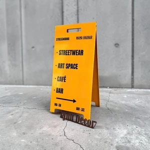 STANDEE SẮT CHỮ A NGOÀI TRỜI GẤP GỌN,SƠN MÀU IN UV NỘI DUNG THEO YÊU CẦU - LYNHDECOR FREE THIẾT KẾ