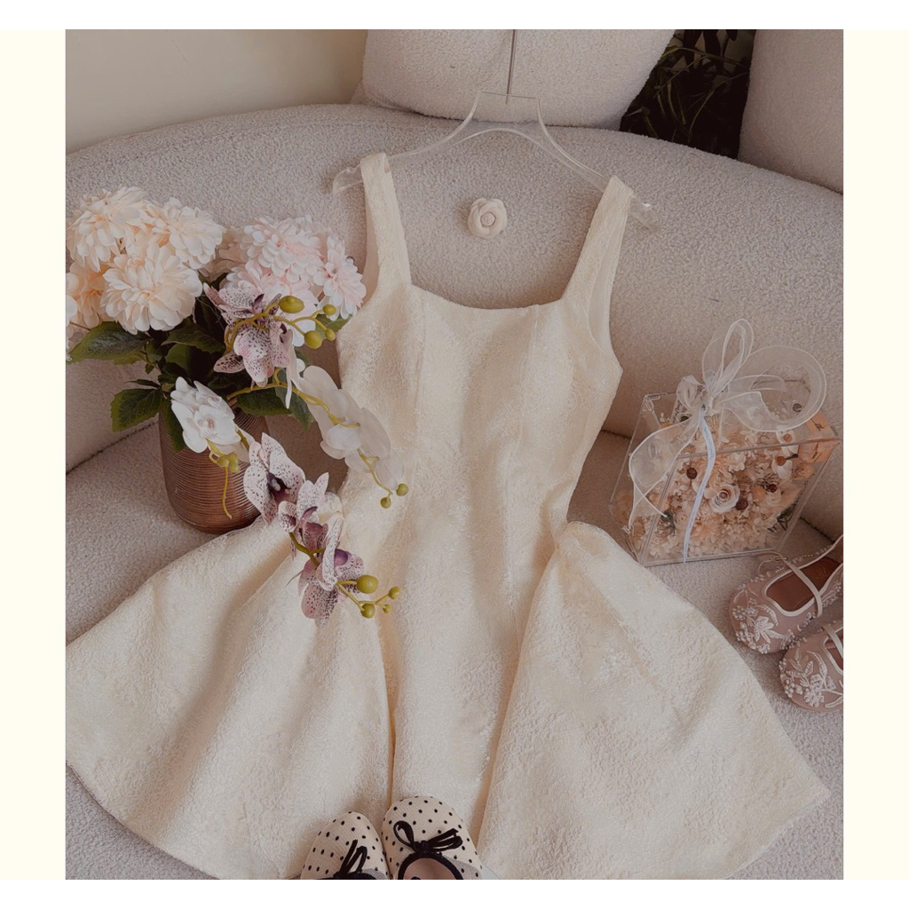 Đầm Váy Dự Tiệc LASY Thời Trang Nữ Dáng Xẻ Lưng Gắn Nơ Dáng Xoè Barbie Chất Vải Nhũ Kim Xinh Xắn