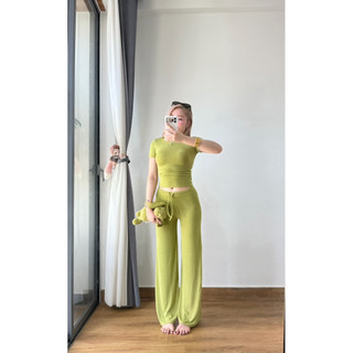 Signature Set Body Fit Áo Ôm Dáng Tay Ngắn & Quần Dài Ống Suông Có Dây Rút Chất Liệu Thun Co Giãn  Mềm Mịn Tôn Dáng