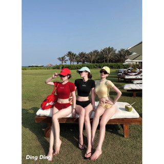 Sét bikini đính hoa áo croptop đi biển xinh xỉu