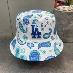 Nón MLB Bucket Unisex Paisley, họa tiết cá tính - 3AHT01633