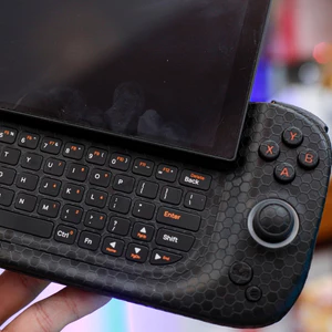 Skin dán Ayaneo Slide mẫu tổ ong Honeycomb Black Oracal975 | Miếng dán đã cắt sẵn cho máy chơi game PC Handheld