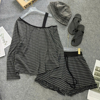 Đồ Bộ Bigsize Nữ Áo Phông Cổ Tròn Kẻ Sọc Phối Quần Short Lai Bèo Dễ Thương Cá Tính SET873