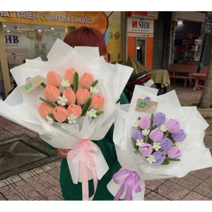 Bó hoa tulip 10 bông tặng các dịp lễ