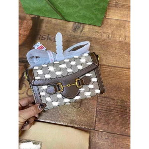 Túi đeo chéo thời trang siêu cute cho nữ
