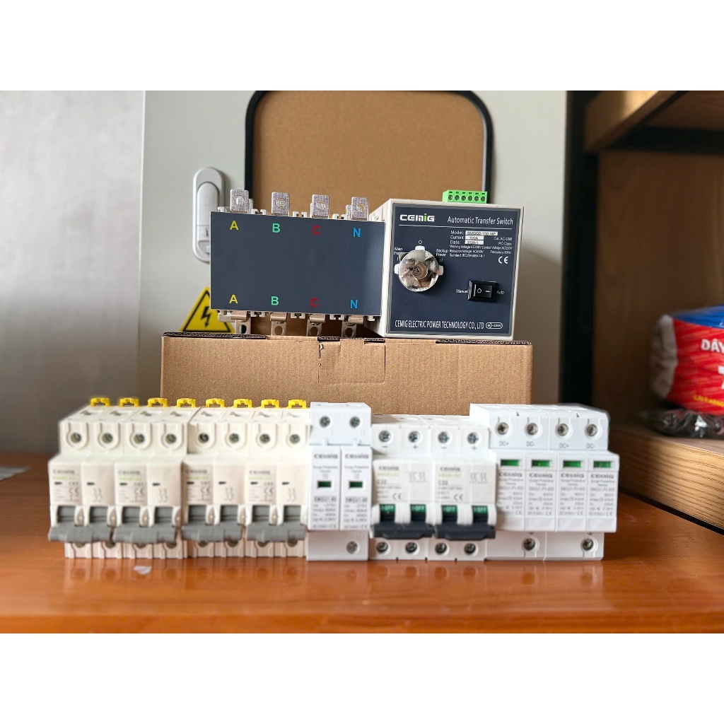 Combo Attomat cho hệ tủ điện năng lượng mặt trời 6-12kw