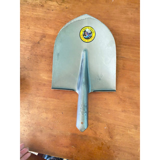 dụng cụ nông nghiệp xạc lai làm cỏ lưỡi 24cm chất liệu nhip xe