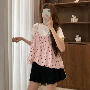 Set Yếm Nữ 2 Dây dâu tây Dáng Bí Kèm Áo Thun Trơn Thời Trang Nữ hotrend 2026