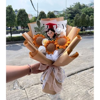 Bó hoa len tốt nghiệp, hỏa tốc TP HCM