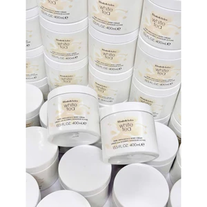 Dưỡng thể Trà Trắng 400ml Elizabeth Arden Bill Pháp