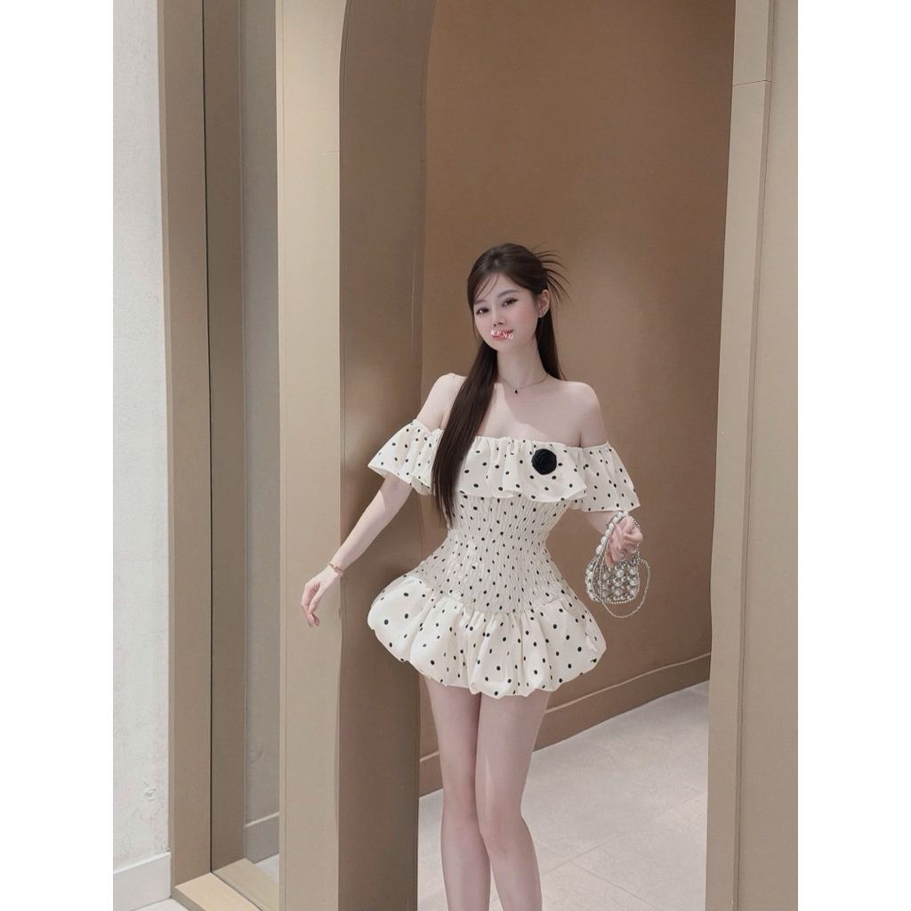Váy trễ vai bèo chun eo mặc lên xinh quá S27