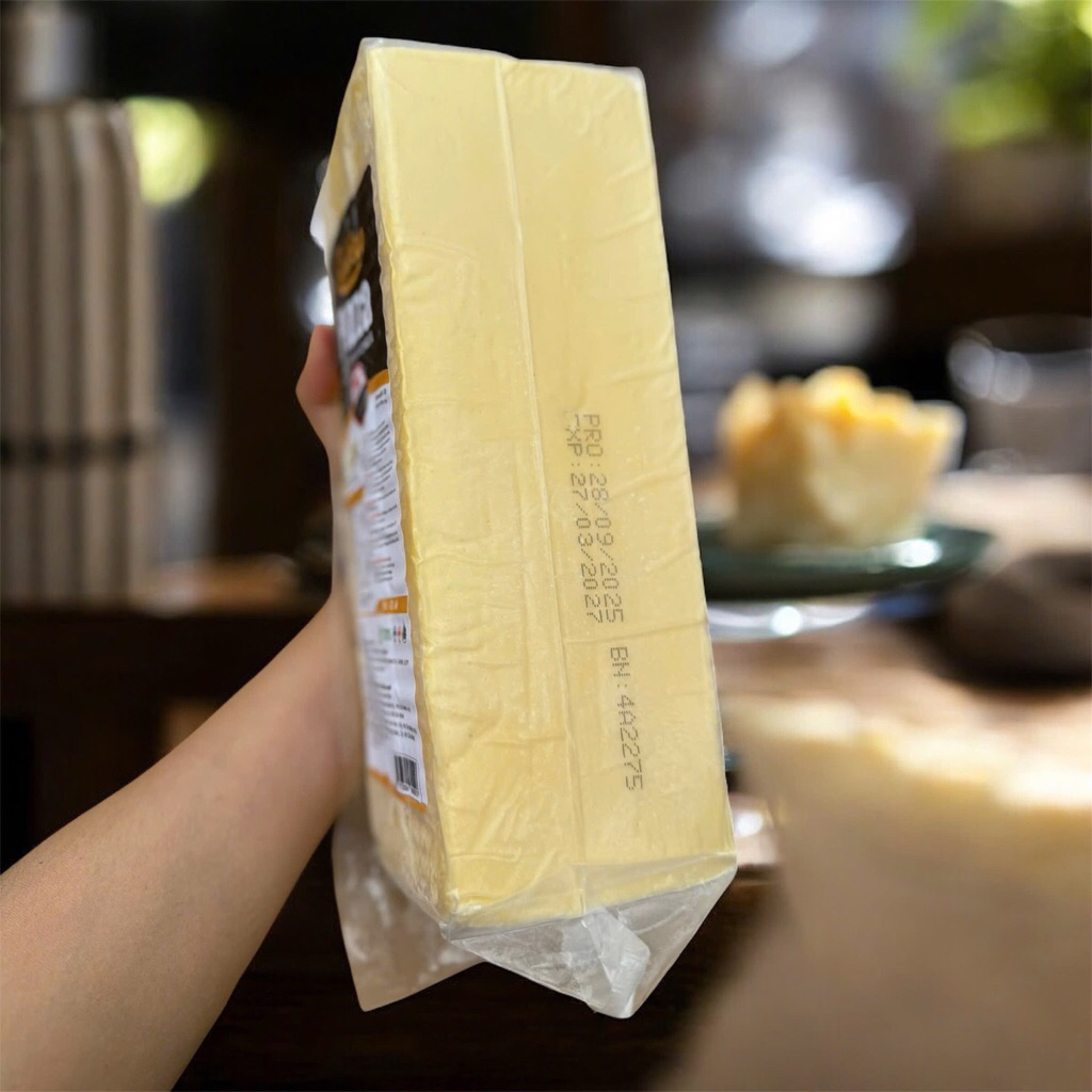 Phô Mai Mozzarella Golden Pizza 2KG – Kéo Sợi Dài, Béo Mịn, Chuẩn Làm Pizza, Bánh, Mì Ý