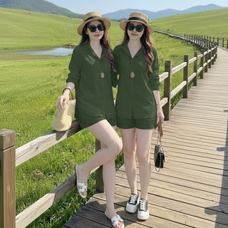 Bộ nữ Thanh Xuân, Bộ nữ áo sơ mi dài tay, quần short lưng thun phía sau, chất đũi xước Nhật cao cấp, lên dáng, tôn da