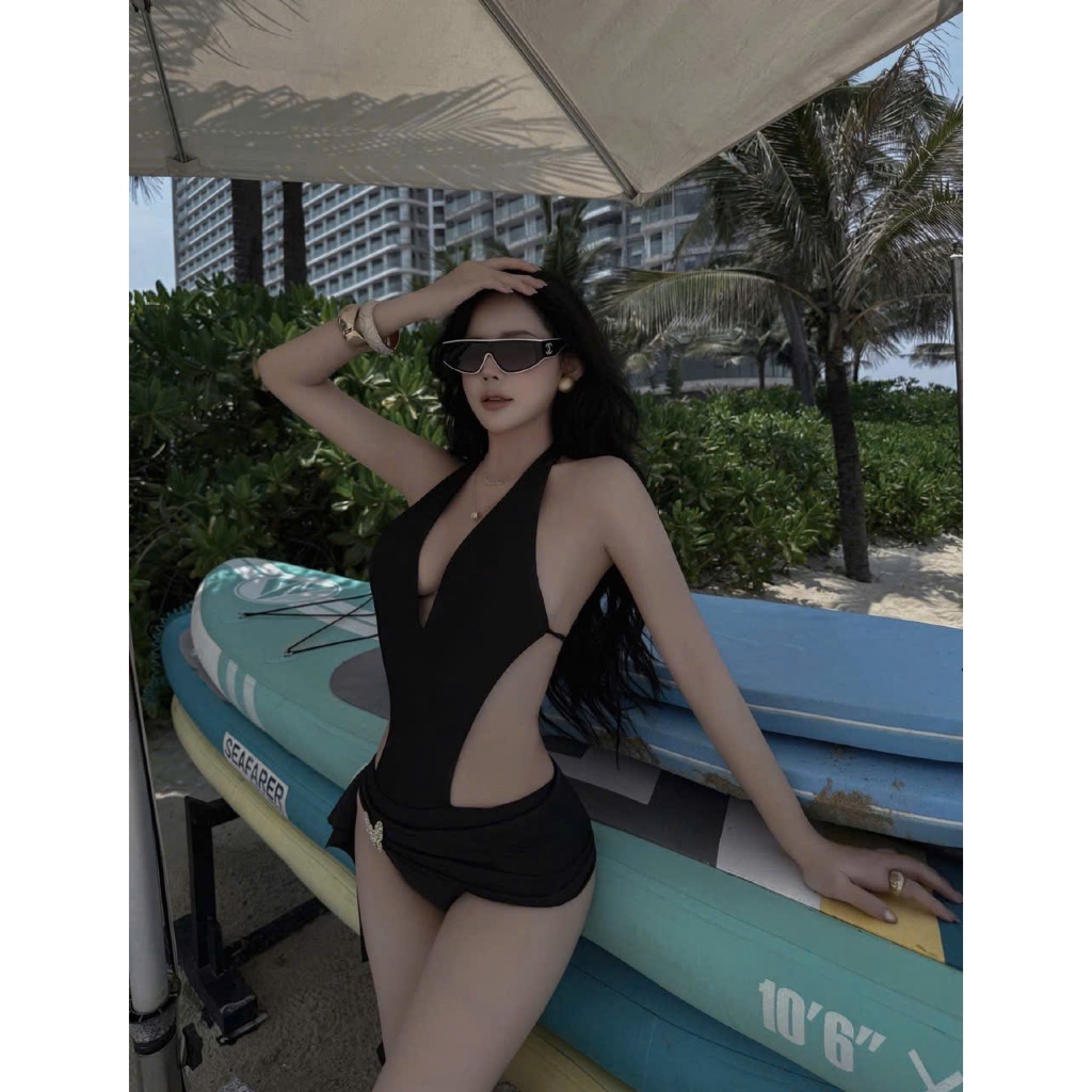 BIKINI MỘT MẢNH DẠNG CỔ YẾM QUYẾN RŨ TRẮNG- ĐEN