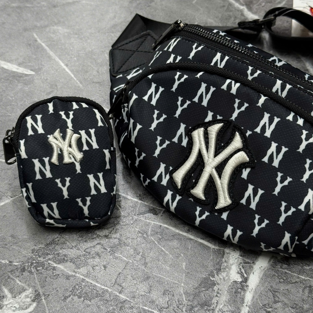 [Chính hãng] Túi bao tử đeo chéo MLB Monogram Hip Sack New York Yankees 3AHSM012N - 50BKS