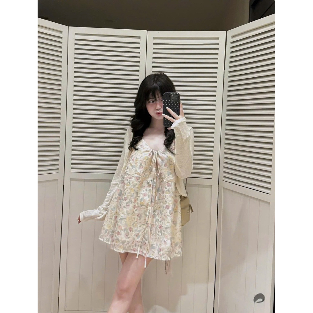 𝒄𝒂𝒎.𝒄𝒍𝒐𝒔𝒆𝒕•Set áo cardigan + váy 2 dây hoa pastel