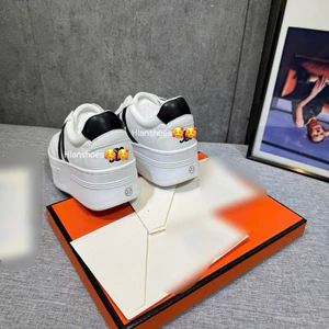 👟👠🕶️🎒👜…Giày thể thao độn đế..: